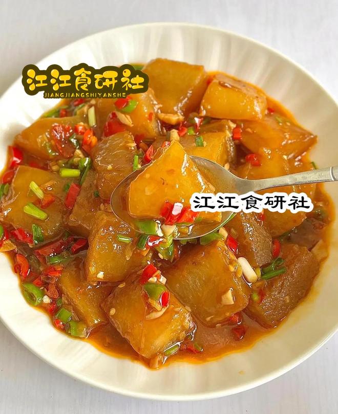 中伏消暑菜_大盘凉菜图片_黄瓜鸡蛋炒火腿肠红烧冬瓜凉拌苦菊