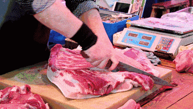 仔猪供应量级偏大_生猪市场动态分析_2025年11月猪价行情