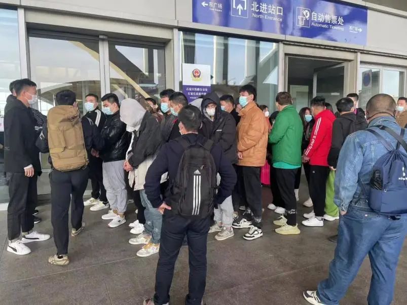 证书挂靠骗局_挂靠证书被骗案例_证书 挂靠 行情