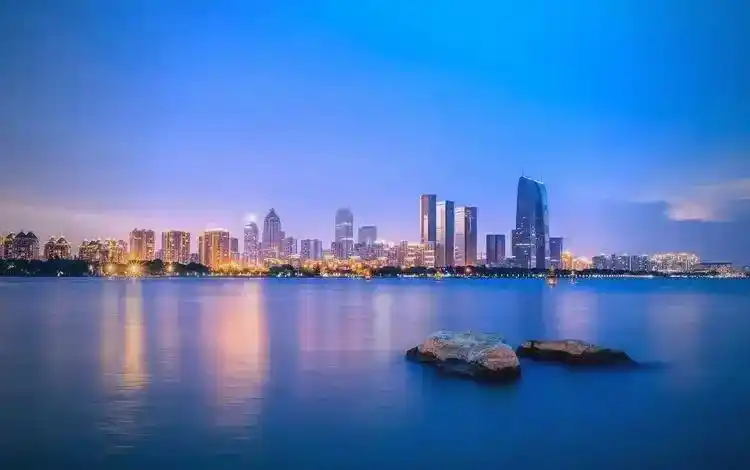 长沙人口增长新一线城市_新一线城市榜单分析_湖南长沙未来发展趋势