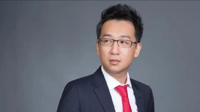 A股低迷黄金震荡，洪灝谈回报预期资本流向及后市走向