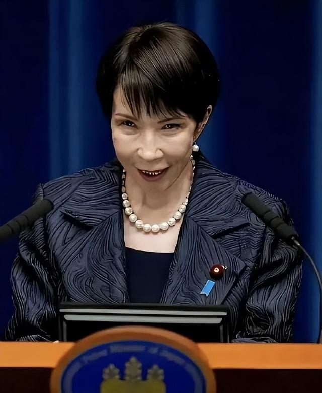 日本菲律宾军事合作南海局势_南海形势与中国策略_菲律宾政坛权力斗争