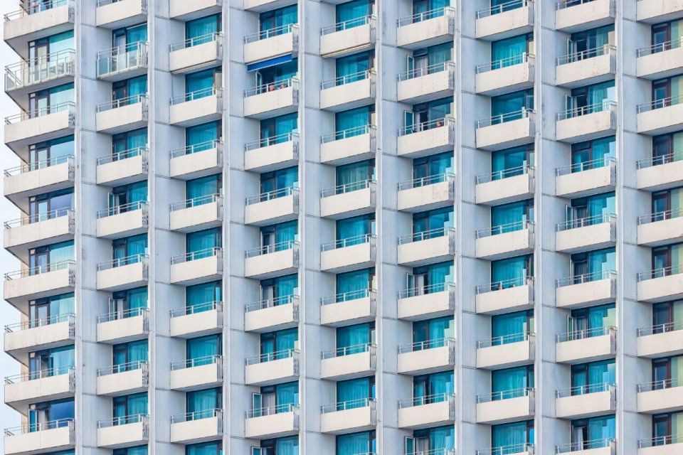 房价还会下跌吗_70个大中城市房价下跌分析_2025年楼市二手房挂牌量突破750万套