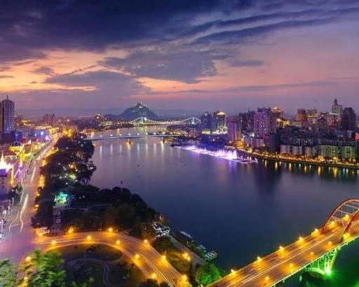 广西壮族自治区历史沿革_广西北部湾经济区水资源供需态势与合理配置_广西壮族自治区地理环境