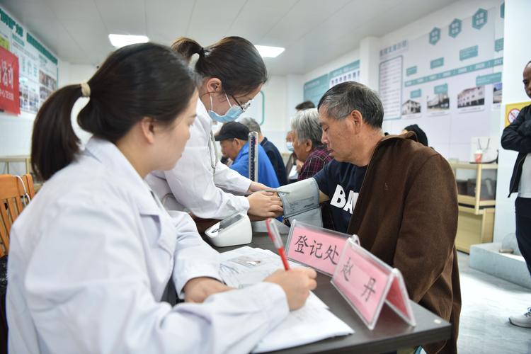 湖南省卫生健康工作会议_湖南省居民健康素养水平提升_当前卫生计生工作形势